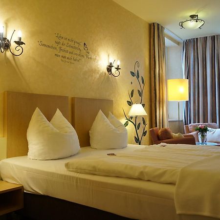 Hotel Goldener Anker Боденвердер Экстерьер фото
