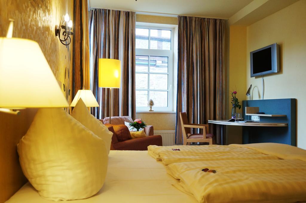 Hotel Goldener Anker Боденвердер Номер фото