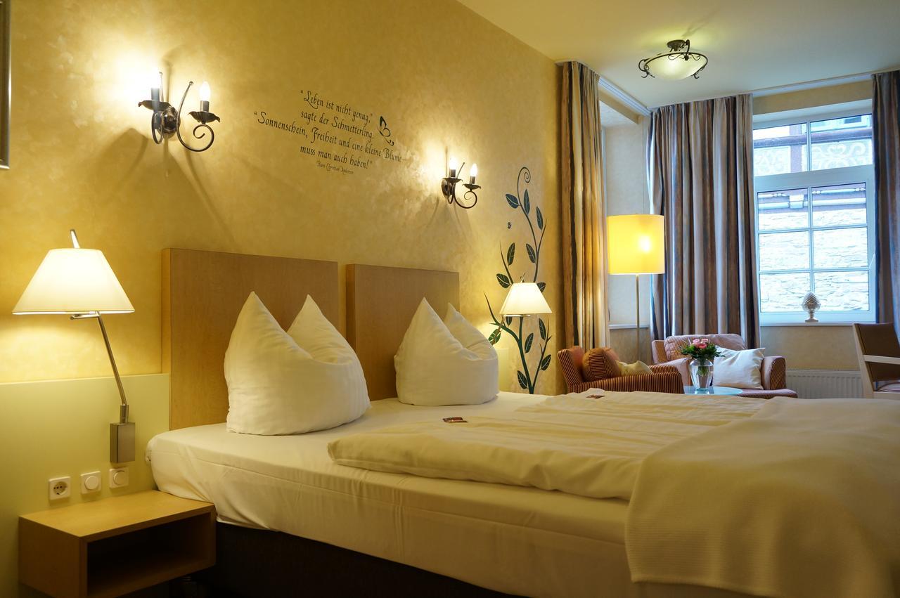 Hotel Goldener Anker Боденвердер Экстерьер фото