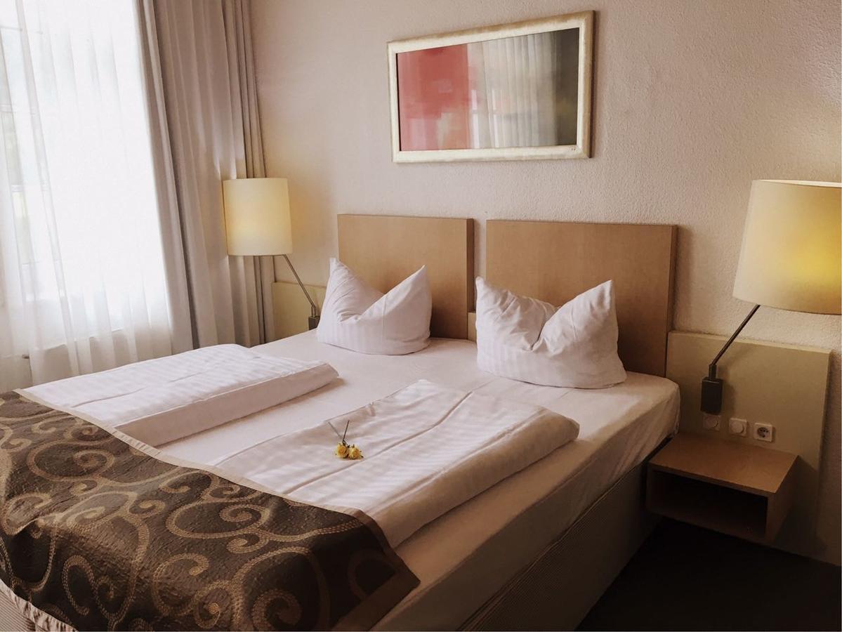 Hotel Goldener Anker Боденвердер Экстерьер фото