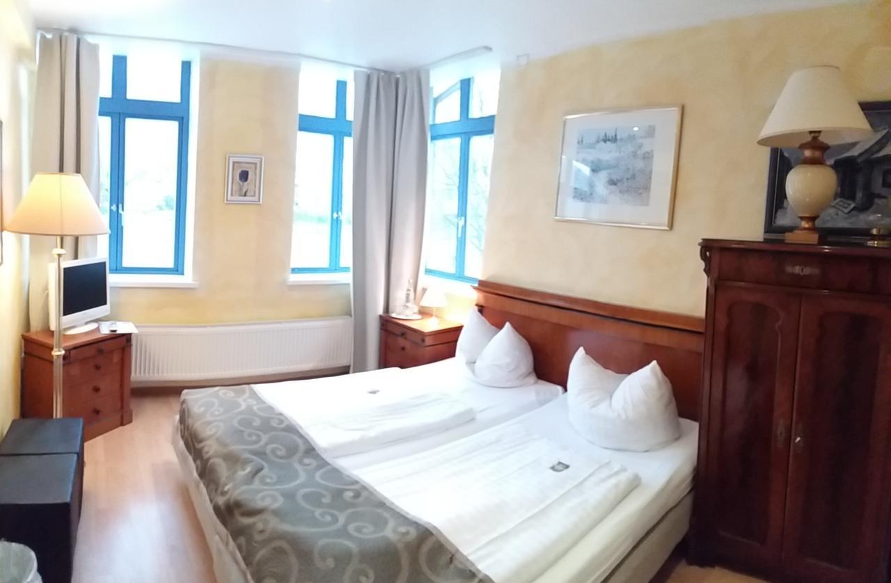 Hotel Goldener Anker Боденвердер Экстерьер фото